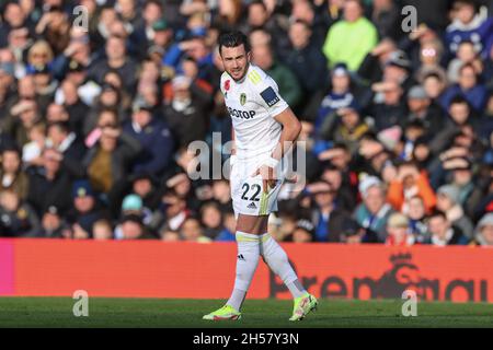 Leeds, Regno Unito. 7 novembre 2021. Jack Harrison #22 di Leeds United durante la partita a Leeds, Regno Unito, il 11/7/2021. (Foto di Mark Cosgrove/News Images/Sipa USA) Credit: Sipa USA/Alamy Live News Foto Stock