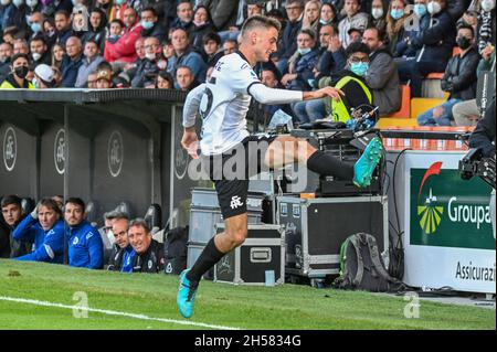 La Spezia, Italia. 6 novembre 2021. Giulio maggiore (Spezia) durante la Spezia Calcio vs Torino FC, Serie italiana di calcio A Match a la Spezia, Italia, Novembre 06 2021 Credit: Agenzia fotografica indipendente/Alamy Live News Foto Stock