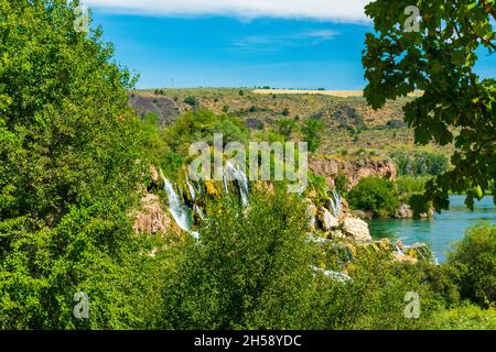 Le splendide cascate di Fall Creek si affacciano sul fiume Snake vicino a Swan Valley, Idaho Foto Stock