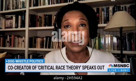 New York, New York, Stati Uniti. 7 novembre 2021. KIMBERLE CRENSHAW, co-creatore di 'Critical Race Theory,' ospiti del 'medhi Hasan Show di MSNBC.(Credit Image: © MSNBC/ZUMA Press Wire) Foto Stock