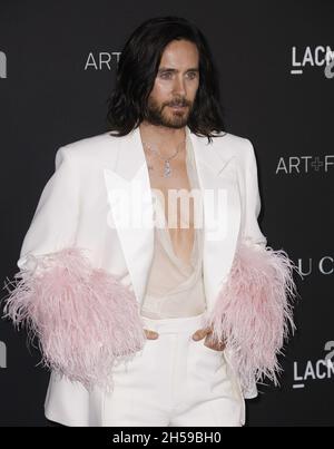 LOS ANGELES, CALIFORNIA - NOVEMBRE 06: Jared Leto partecipa al 10° GALA annuale DEL FILM D'ARTE LACMA presentato da Gucci al Los Angeles County Museum of Art il 06 Novembre 2021 a Los Angeles, California. Foto: Crash/imageSPACE/MediaPunch Foto Stock