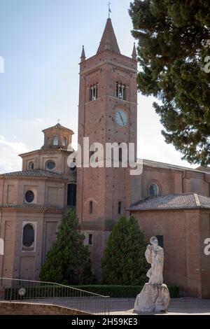 Asciano (si), Italia - 15 agosto 2021: Abbazia di Monteoliveto maggiore, Asciano, Siena, Toscana, Italia Foto Stock