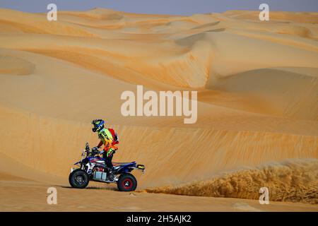 Abu Dhabi, Emirati Arabi Uniti. 8 novembre 2021. 103 Ahli Abdulaziz (are), Yamaha YFZ 450 R, azione durante la fase 2 distribuzione ADNOV del 2021 Abu Dhabi Desert Challenge ad Abu Dhabi, Emirati Arabi Uniti l'8 novembre 2021 - Foto Julien Delfosse / DPPI Credit: DPPI Media/Alamy Live News Foto Stock