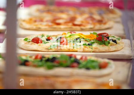 Italia, Lombardia, Pizza Shop Window Foto Stock