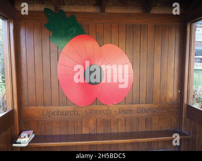 Upchurch, Kent, Regno Unito. 8 Nov 2021. Preparazione del ricordo visto in Upchurch, Kent. Credit: James Bell/Alamy Live News Foto Stock