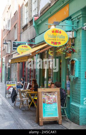 Yalla Yalla Ristorante Libanese a Londra, Inghilterra. Foto: NOTIZIE SMP Foto Stock