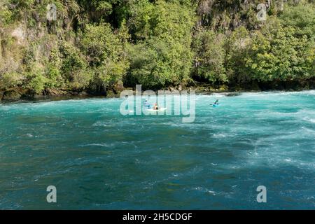 Le cascate Huka sul fiume Waikato, Nuova Zelanda. Foto Stock