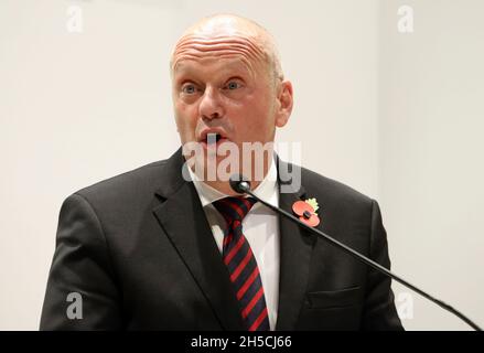 Londra, Regno Unito. 8 novembre 2021. L'ambasciatore tedesco nel Regno Unito, Andreas Michaelis, interviene all'apertura della nuova rappresentanza di Baden-Württemberg. Con la sua rappresentanza a Londra, lo stato di Baden-Württemberg vuole scovare partner e investimenti dopo la Brexit. Credit: Susannah Ireland/dpa/Alamy Live News Foto Stock