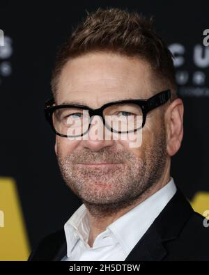 Los Angeles, Stati Uniti. 8 novembre 2021. LOS ANGELES, CALIFORNIA, USA - 08 NOVEMBRE: L'attore Kenneth Branagh arriva al Los Angeles Premiere of Focus Features' 'Belfast' tenuto presso l'Academy Museum of Motion Pictures l'8 novembre 2021 a Los Angeles, California, Stati Uniti. (Foto di Xavier Collin/Image Press Agency/Sipa USA) Credit: Sipa USA/Alamy Live News Foto Stock