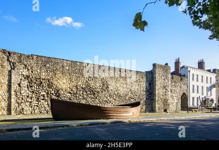 Replica medievale nave da carico, Western Esplanade, Southampton Hampshire Regno Unito Foto Stock