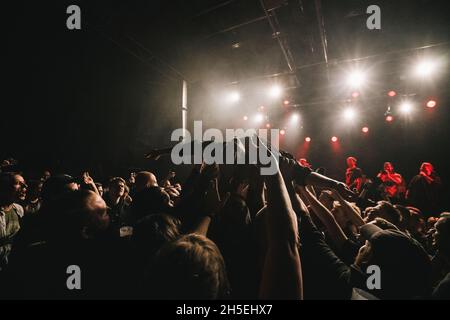 Copenaghen, Danimarca. 05 novembre 2021. La band metal danese LLNN suona un concerto dal vivo al Pumephuset di Copenaghen. (Photo credit: Gonzales Photo - Mathias Kristensen). Foto Stock