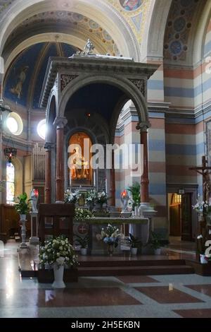 Chiesa Madonna delle grazie, altare, Teramo, Abruzzo, Italia, Europa Foto Stock