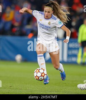 Parigi, Francia. 9 novembre 2021, Athenea del CASTILLO BEIVIDE del REAL MADRID in azione durante la UEFA Women's Champions League, giorno 3, partita tra Paris Saint-Germain e Real Madrid il 9 novembre 2021 allo stadio Parc des Princes di Parigi, Francia. Foto di Loic Baratoux/ABACAPRESS.COM Foto Stock