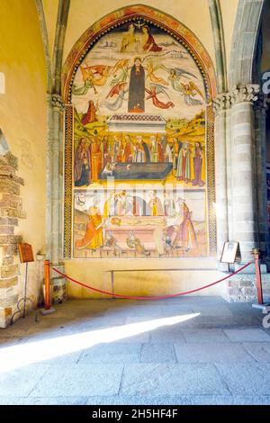 Gesù giace nella tomba di lino 'Shroud' . San Michele di Torino, fresco di secondo del Bosco del Poirino del XVI secolo Foto Stock