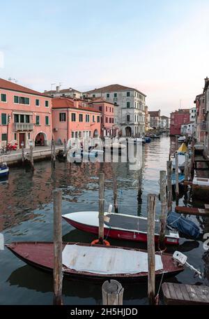 Canale Vena, Chioggia visto da Ponte di Vigo, Venezia, Italia Foto Stock