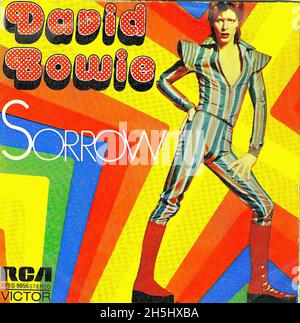 Copertina singola vintage - Bowie, David - Sorrow - Spagna - 1973 01 Foto Stock