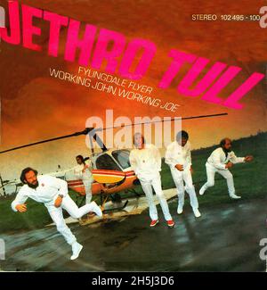 Copertina singola vintage - Jethro Tull - Fylingdale Flyer - D - 1980 Foto Stock