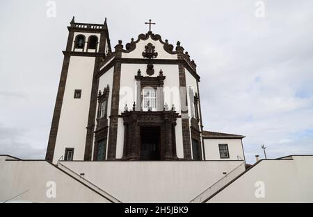 Chiesa di Sao Pedro a Ponta Delgada, isola di Sao Miguel, Azzorre Foto Stock
