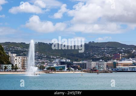 WELLINGTON, NUOVA ZELANDA - FEBBRAIO 11 : Waterfront a Wellington Nuova Zelanda il 11 Febbraio 2012 Foto Stock