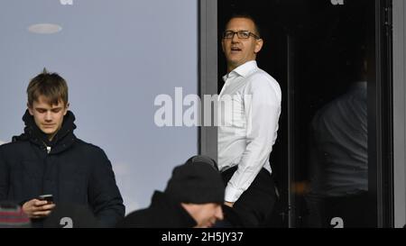 Kretinsky, proprietario di Sparta Praha, è diventato co-proprietario del club di calcio britannico West Ham United. Le sue partecipazioni del 1890 comprarono il 27% delle sue azioni, il 10 novembre 2021. +++FILE PHOTO++ ***17 marzo 2018 FILE PHOTO*** Un miliardario ceco sconosciuto in Francia che figurava nello scandalo dei Panama Papers sta acquistando riviste francesi tra cui Elle che appartengono al gruppo Lagardere, i giornali francesi hanno detto oggi, giovedì 19 aprile 208, riferendosi a Daniel Kretinsky. Citano i collegamenti che alcuni mezzi di stampa cechi hanno con un altro miliardario ceco - primo ministro nelle dimissioni Andrej Babis. Daniel Castvaj, una boa Foto Stock