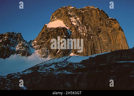 Guglia Snowpatch, Bugaboos, British Columbia, Canada Foto Stock