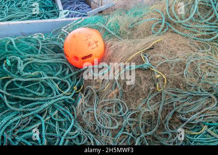 Corda avvolta sul molo, Twillingate, Terranova e Labrador NL, Canada Foto Stock