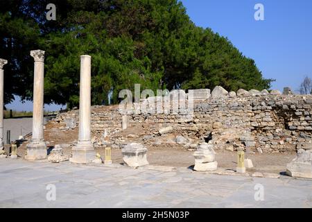 Rovine rinvenute nella città biblica di Efeso, Turchia Foto Stock