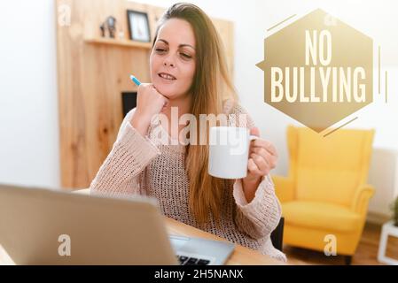 Scrittura testo visualizzazione Nessun bullismo. Business approccio fermare comportamento aggressivo tra i bambini squilibrio di potenza Internet Video Chat concetto, Abstract Foto Stock