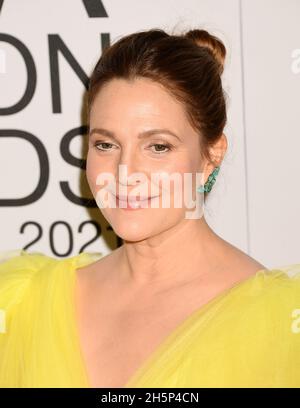 Ha disegnato Barrymore in arrivo per il 2021 CFDA Fashion Awards Credit: Jennifer Greylock/Alamy Live News Foto Stock