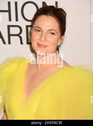 Ha disegnato Barrymore in arrivo per il 2021 CFDA Fashion Awards Credit: Jennifer Greylock/Alamy Live News Foto Stock