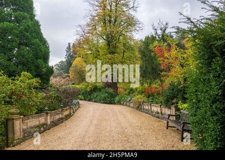 Giardini Sezincote in autunno Foto Stock