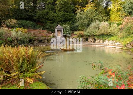 Giardini Sezincote in autunno Foto Stock