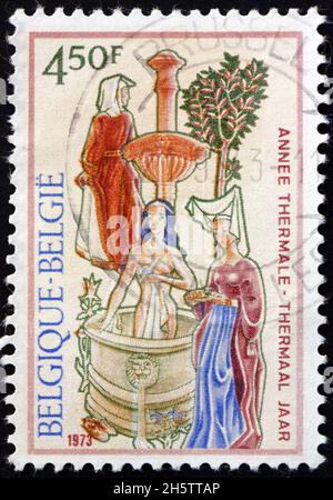 BELGIO - CIRCA 1973: Un francobollo stampato in Belgio mostra fresco da Bathhouse, Ostenda, circa 1973 Foto Stock