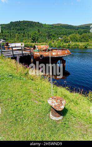 Lungo le rive del canale Caledoniano verso Loch Ness, Fort Augustus, Highland, Scozia, Regno Unito, Europa. 20 luglio 2021 Foto Stock