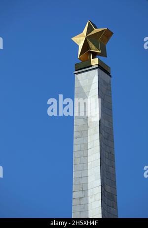 Monumento alla vittoria a Kiev Foto Stock