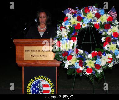 Il procuratore generale Kamala Harris partecipa ai memoriali nel decimo anniversario del 9/11 ca. 11 settembre 2011 Foto Stock