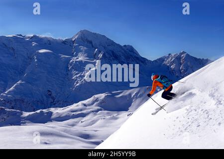 FRANCIA, SAVOIA ( 73 ), SAINTE FOY TARENTAISE, OFF PISTA, SULLE SPALLE DEL MONT POURRI, CIMA NEL PARCO NAZIONALE DI VANOISE Foto Stock