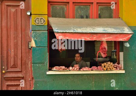 Negoziante (mercato della carne) in Calle Neptuno a l'Avana Centrale, la Habana (l'Avana), Habana, Cuba Foto Stock