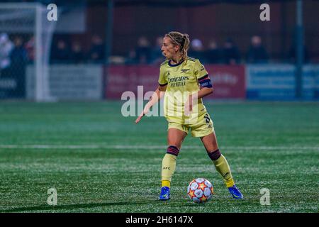 Koege, Danimarca. 10 novembre 2021. Jordan Nobbs (8) of Arsenal visto nella partita UEFA Women’s Champions League tra HB Koege e Arsenal allo Stadion Sport di Koege. (Photo credit: Gonzales Photo - Robert Hendel). Foto Stock