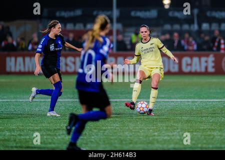 Koege, Danimarca. 10 novembre 2021. Simone Boye (20) di Arsenal visto nella partita UEFA Women’s Champions League tra HB Koege e Arsenal allo Sport Stadion di Koege. (Photo credit: Gonzales Photo - Robert Hendel). Foto Stock