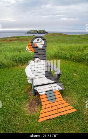 Sedia a tema Puffin, Elliston, Terranova e Labrador NL, Canada Foto Stock