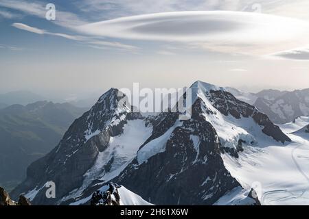 vista dalla jungfrau al eiger e mönch Foto Stock