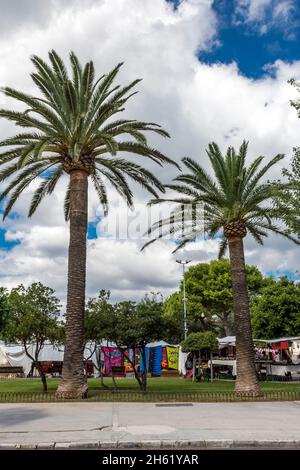 mercato settimanale nel centro di mahon,mahon,maó,menorca,isole baleari,spagna,mediterraneo,europa Foto Stock