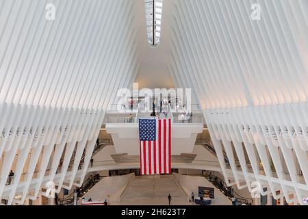 oculus, atrio principale della stazione della metropolitana con centro commerciale, architetto santiago calatrava, manhattan, new york city, usa Foto Stock