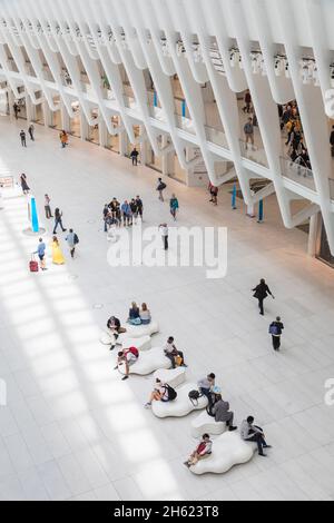 oculus, atrio principale della stazione della metropolitana con centro commerciale, architetto santiago calatrava, manhattan, new york city, usa Foto Stock