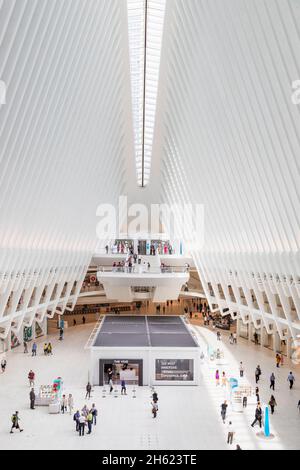 oculus, atrio principale della stazione della metropolitana con centro commerciale, architetto santiago calatrava, manhattan, new york city, usa Foto Stock