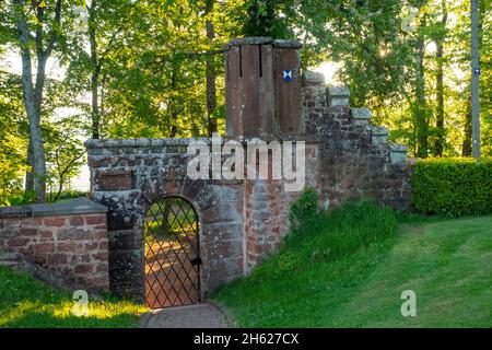 ingresso alla klause, kastel-staadt, valle saar, parco naturale saar-hunsrück, renania-palatinato, germania Foto Stock