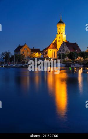 penisola di wasserburg con la chiesa di st. georg, lago di costanza, baviera, germania Foto Stock