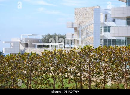 Los Angeles, California, USA - 22 ottobre 2021: Getty Museum Buildings a Los Angeles Foto Stock