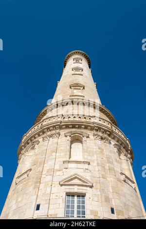 francia, nouvelle-aquitaine, dipartimento della gironda, le verdon-sur-mer, il faro cordouan nell'estuario della gironda. l'edificio è stato un sito patrimonio mondiale dell'unesco dall'estate 2021 Foto Stock